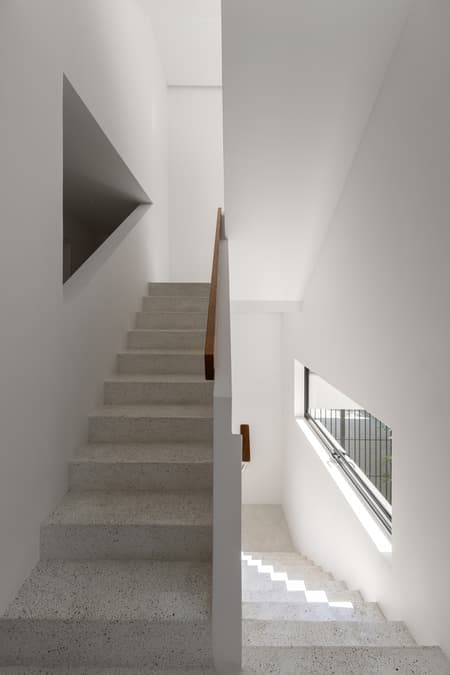 Armoua House